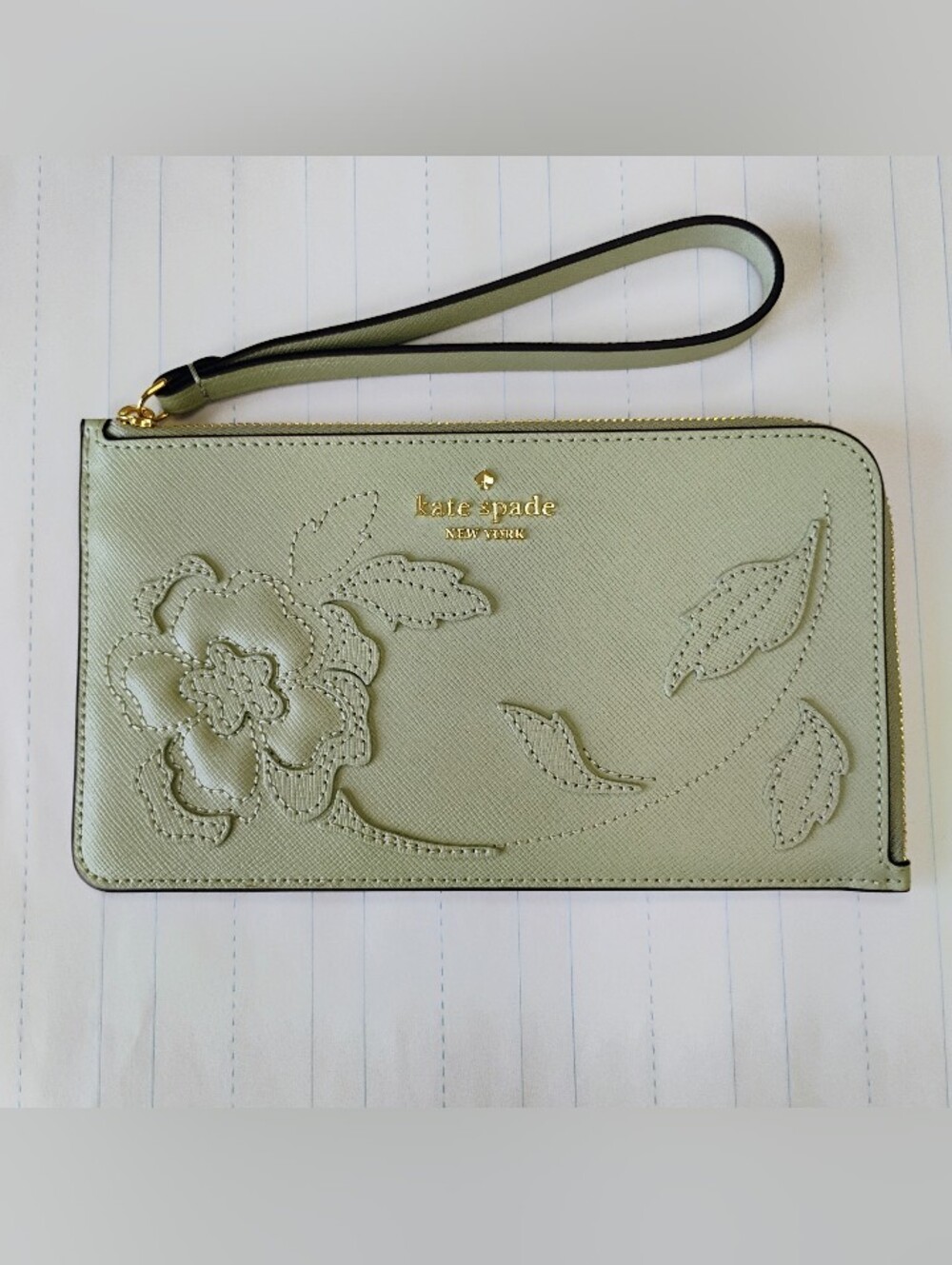 NWT Kate Spade Large Wristlet - Sage Green Floral